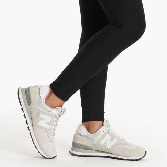 Vuori Women’s Clean Elevation Legging - Picture 5 of 8